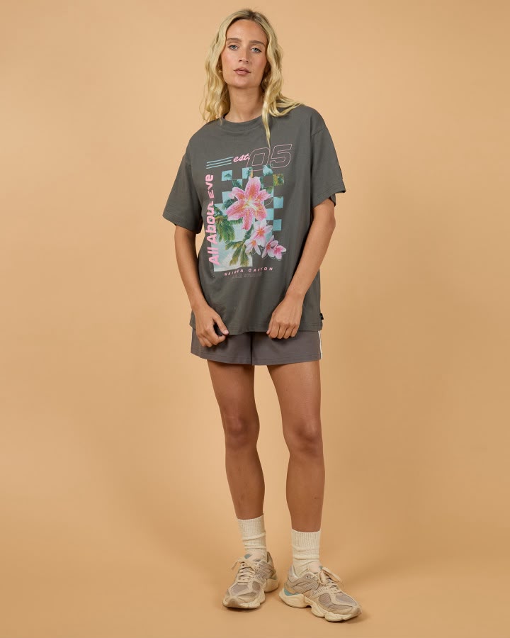 Canyon Relaxed Tee - Char. All About Eve