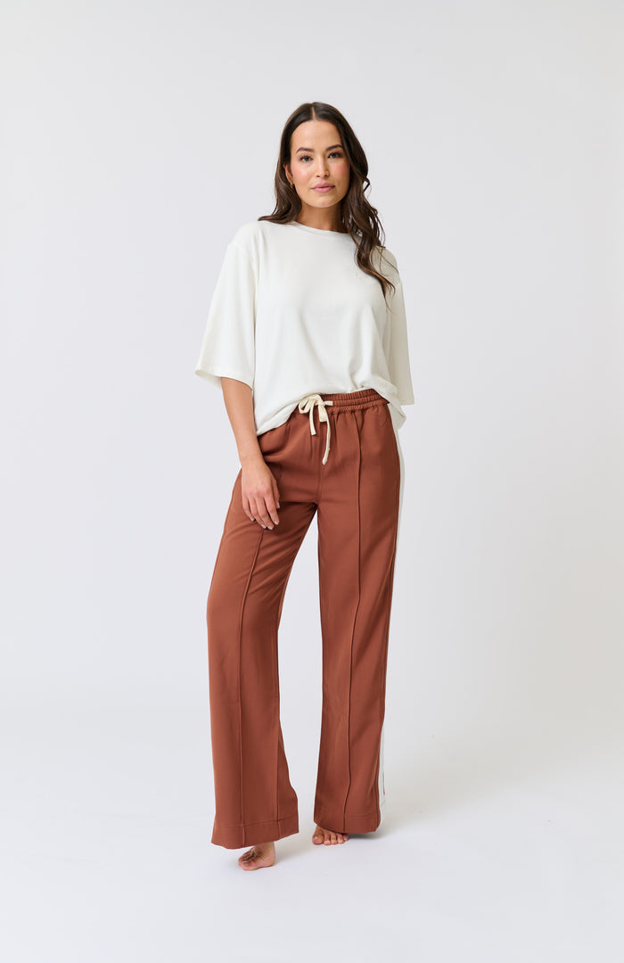 Solana Tee - White