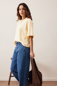 Phoebe Premium Tee - Butter