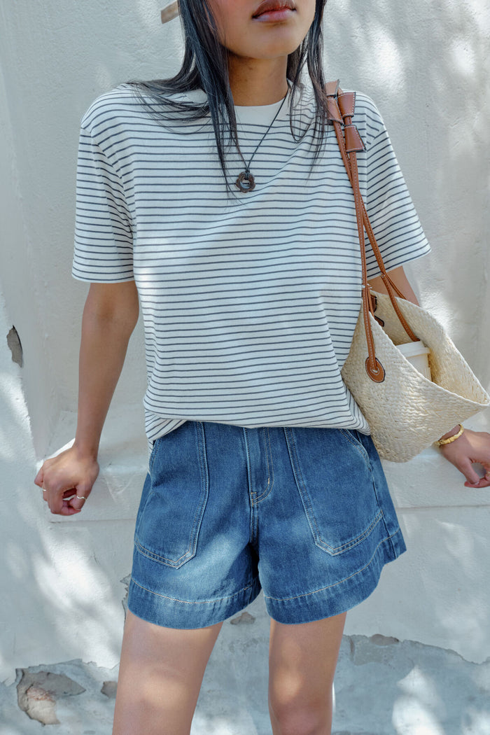 Stevie Slouchy Tee - Milk/phantom fine stripe
