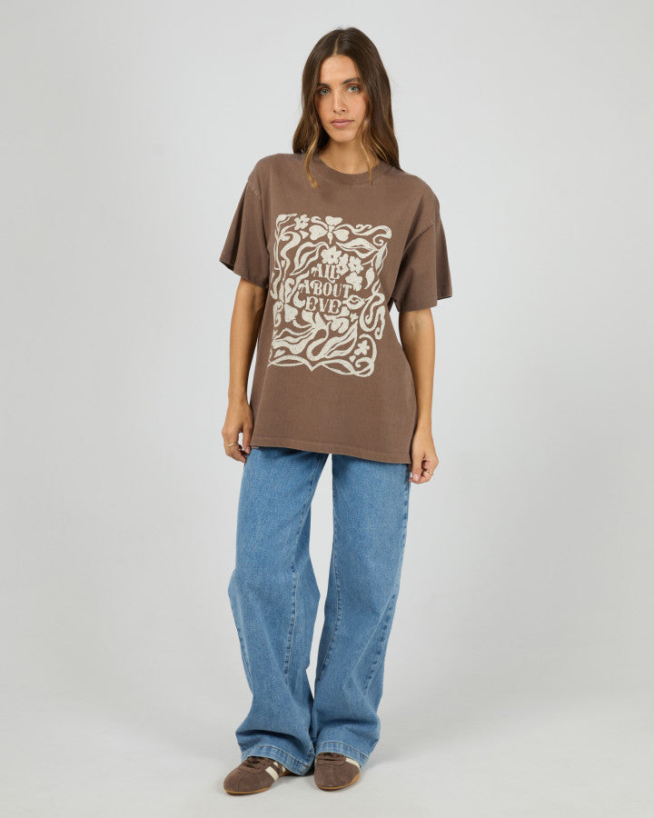 Fields Relaxed Tee - Coffee