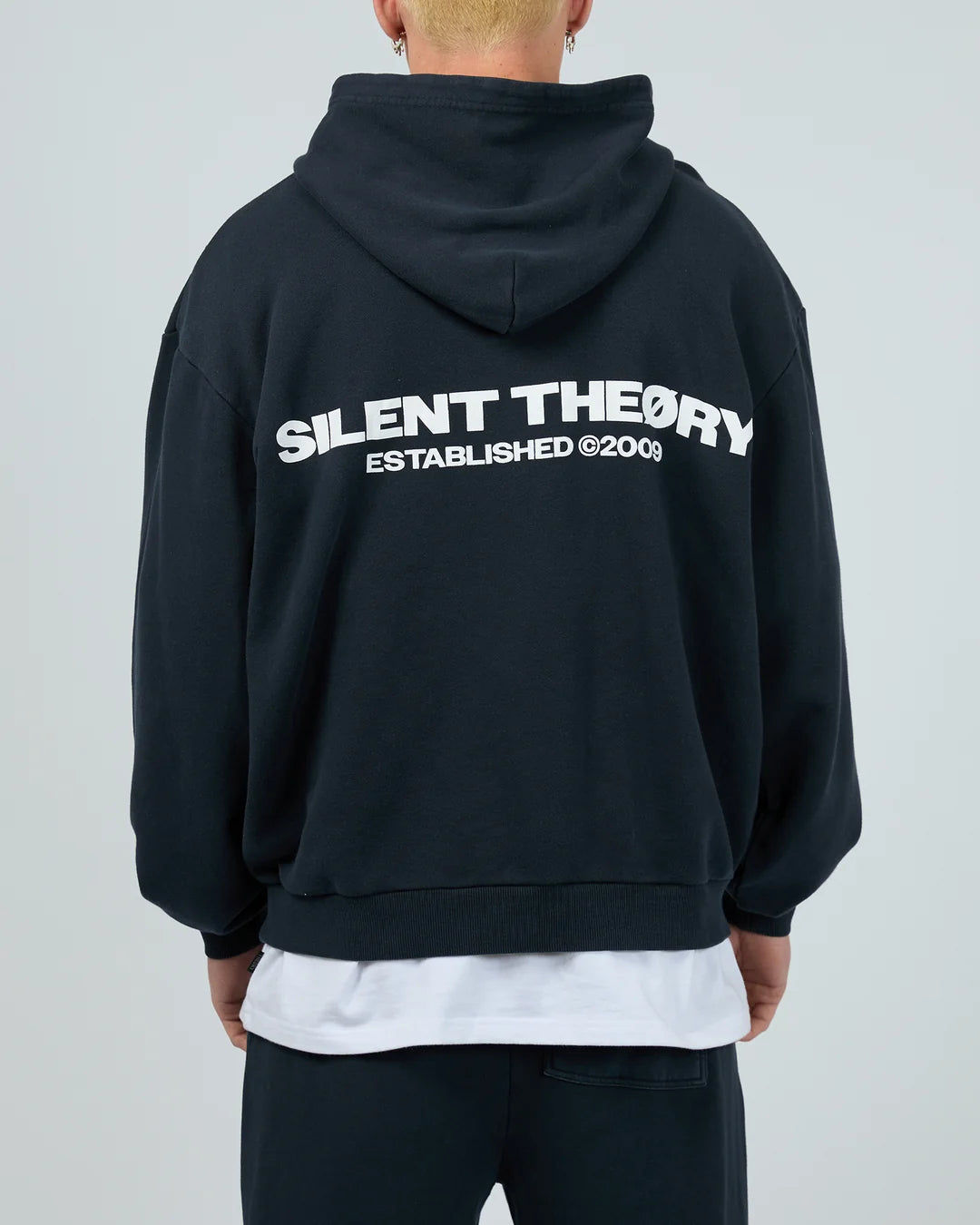 Essential Theory Hoodie - Navy. Silent Theory Mens