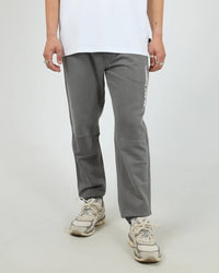 Essential Theory Trackpant V2 - Charcoal. Silent Theory Mens