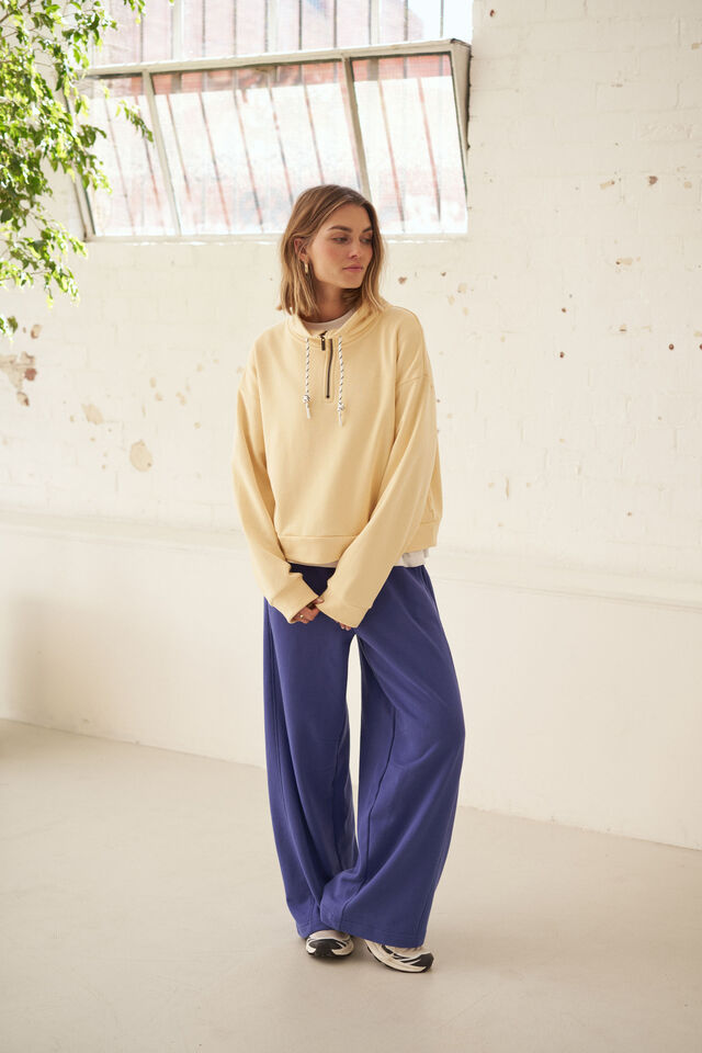 Eva Sporty Half Zip - Butter. Ceres Life