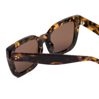 Harlow: Maple Tort/Brown Polar