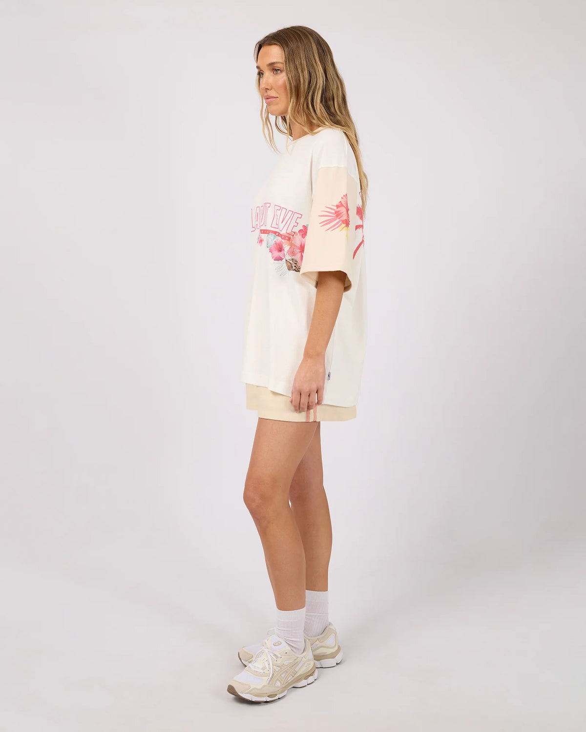 Hawaiian Hibiscus Oversized Tee - Vintage White. All About Eve