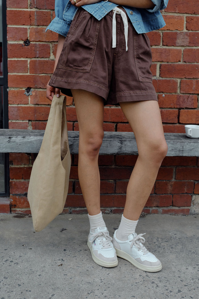 Darcy Relaxed Everyday Short - Chocolate