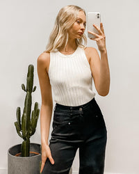 Black Crop Jeans