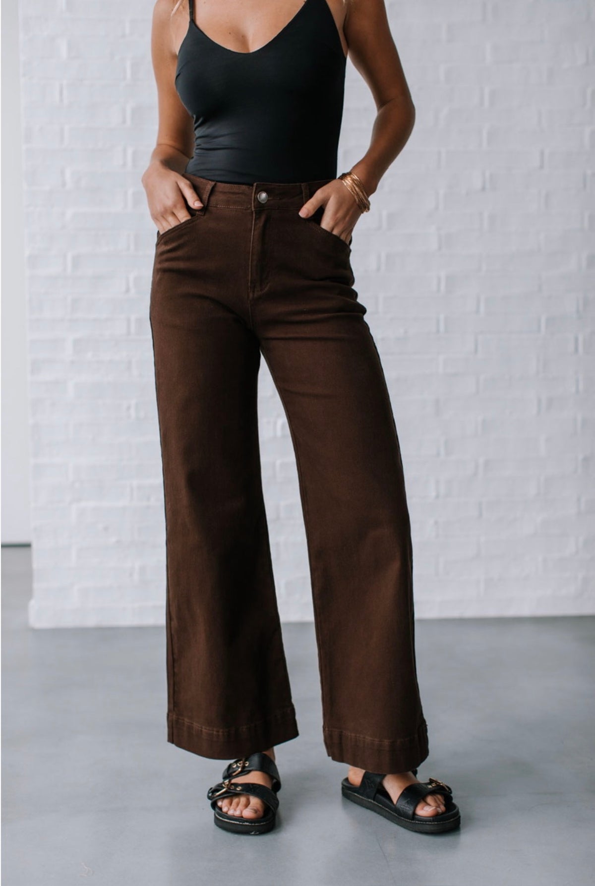 Sutton Stretch Jeans - Chocolate