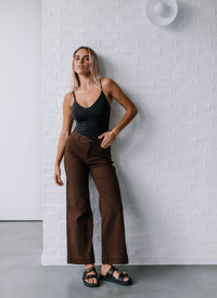 Sutton Stretch Jeans - Chocolate