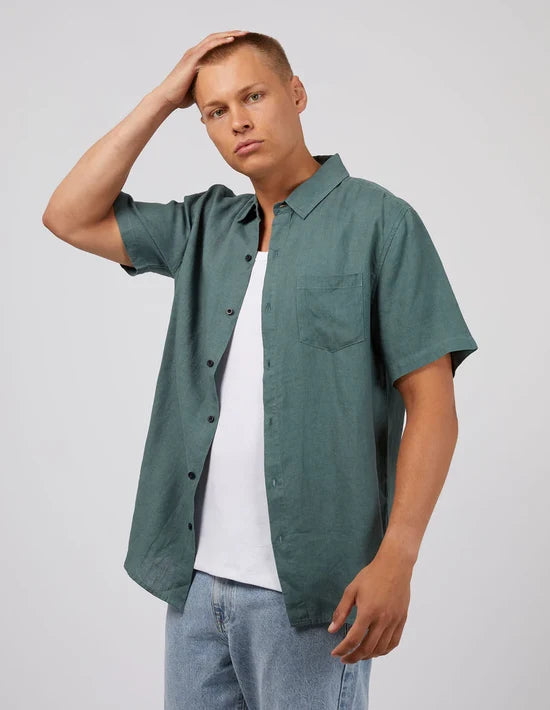 Linen SS Shirt - Pine. Silent Theory Mens