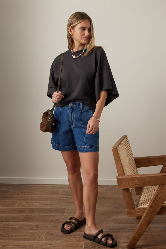 Lucy Relaxed Sleeve Tee - Phantom. Ceres Life
