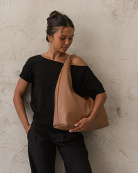 Monaco Shoulder Bag - Toffee. Louenhide