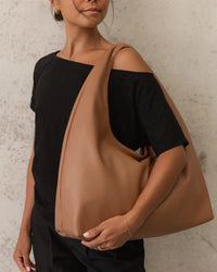 Monaco Shoulder Bag - Toffee. Louenhide
