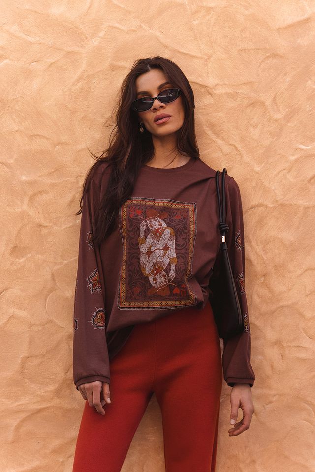 Queen of hearts Long Sleeve Tee - Walnut