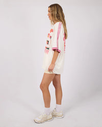 Oahu 05 Oversized Tee - Vintage White. All About Eve