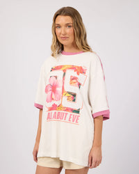 Oahu 05 Oversized Tee - Vintage White. All About Eve