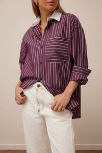PETA OVERBURGUNDY WASHED NAVY STRIPE WHITE COLLAR