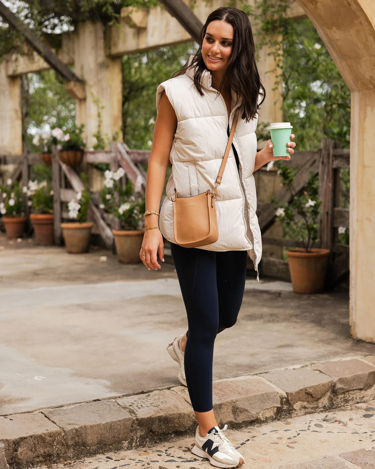 Parker Phone Crossbody Bag - Camel. Louenhide
