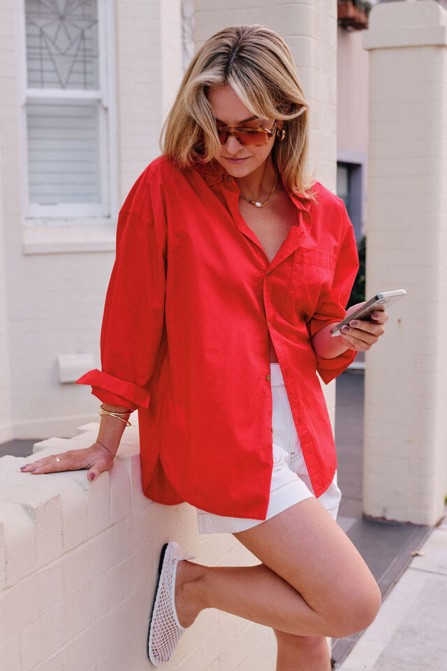Peta Oversized Shirt - Heritage Red. Ceres Life