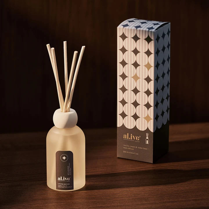 Reed Diffuser – Vanilla Cream and Tonka Bean