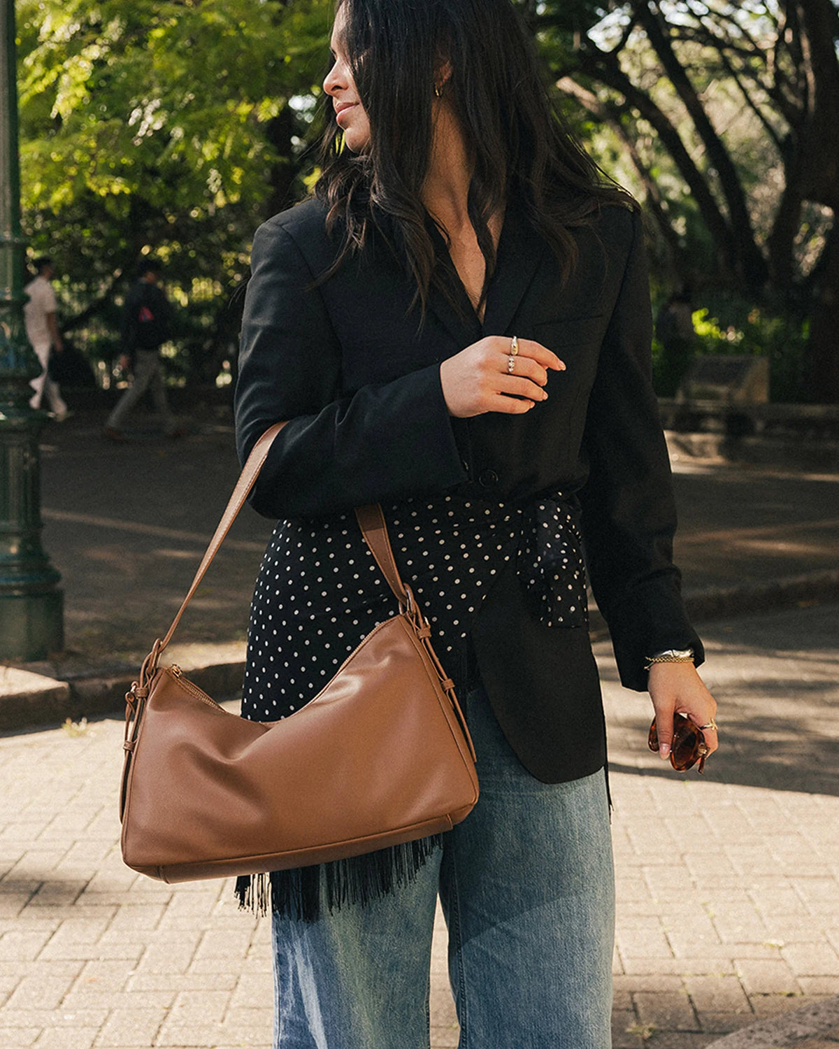 Roxanne Shoulder Bag - Toffee. Louenhide