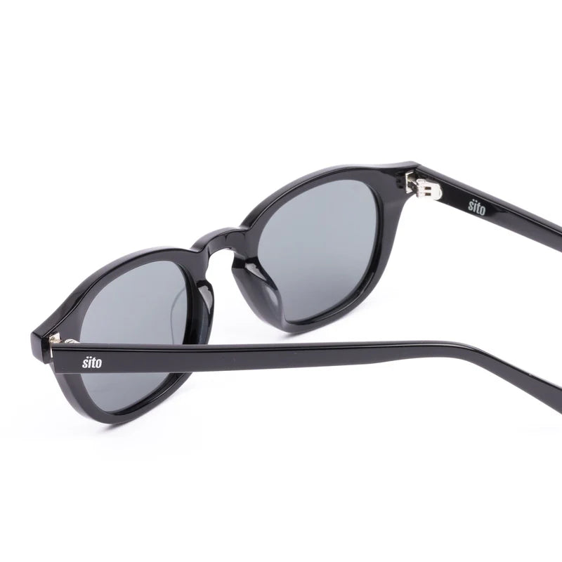 Elio: Black/Iron Grey Polarised