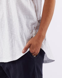 Scoop Tank - White. Elm