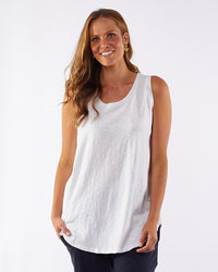 Scoop Tank - White. Elm