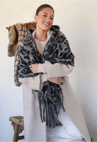 Leopard Tassel Snuggly Scarf - Charcoal/Black