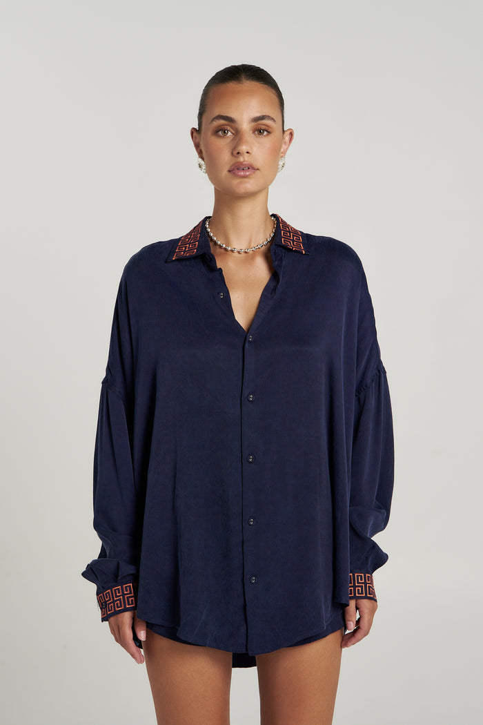 Sig LS Shirt - Navy. Summi Summi