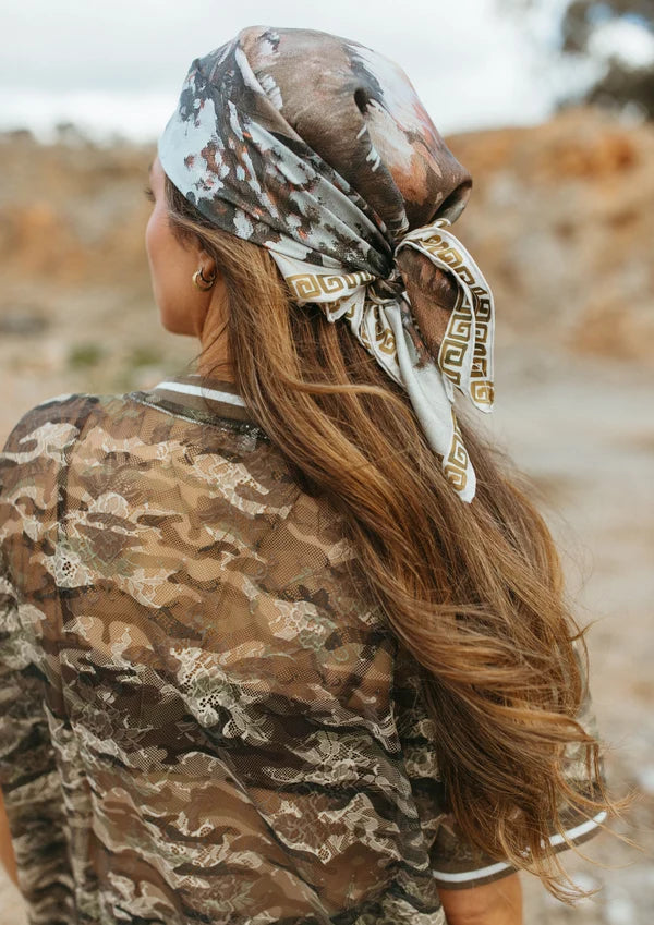Silk Bandana 65x65 - Open Spaces