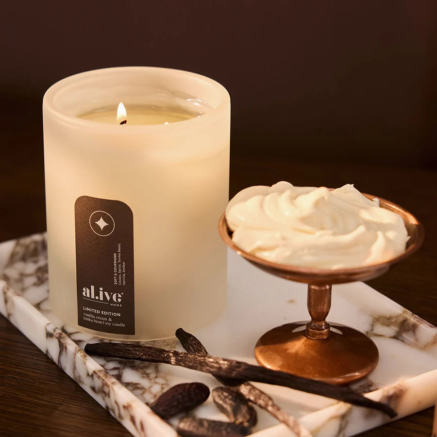 Soy Candle – Vanilla Cream and Tonka Bean