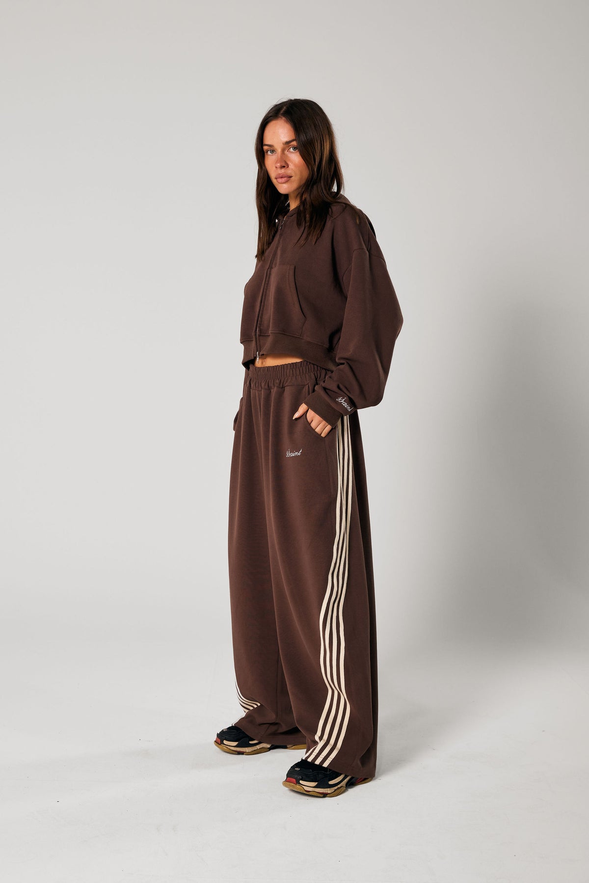 Cropped Hood - Brown