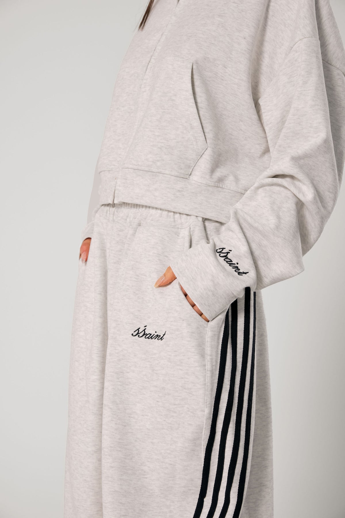 Cropped Hood - Grey
