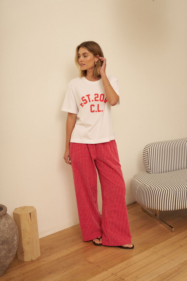 Stevie Slouchy Tee - White/Chili Est 2020. Ceres Life