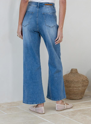 Stretch J-Lo Jeans - Mid Wash. Sare Store