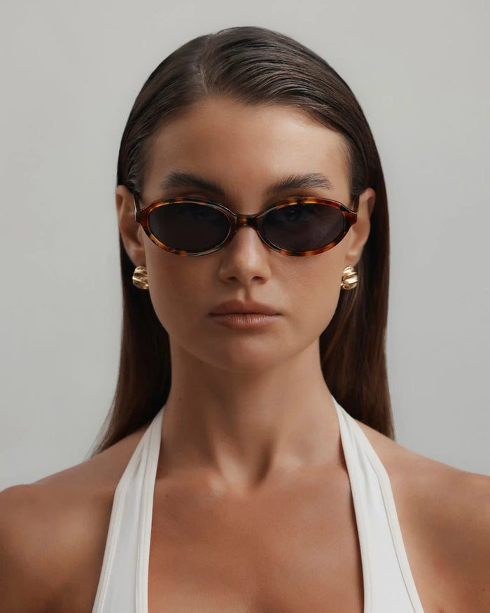 The Murray - Amber Tort-Smoke