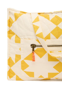 Etoile Quilted Tote Bag - Golden Sand