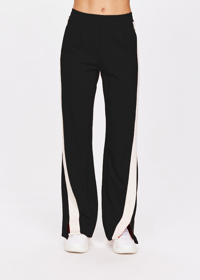 Petra Flare Pant - Black