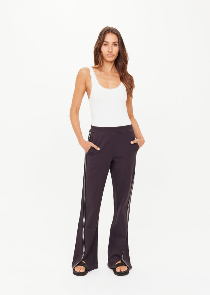 Petra Flare Pant - Liquorice