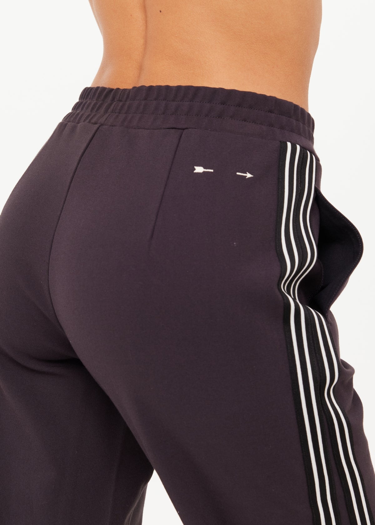 Petra Flare Pant - Liquorice
