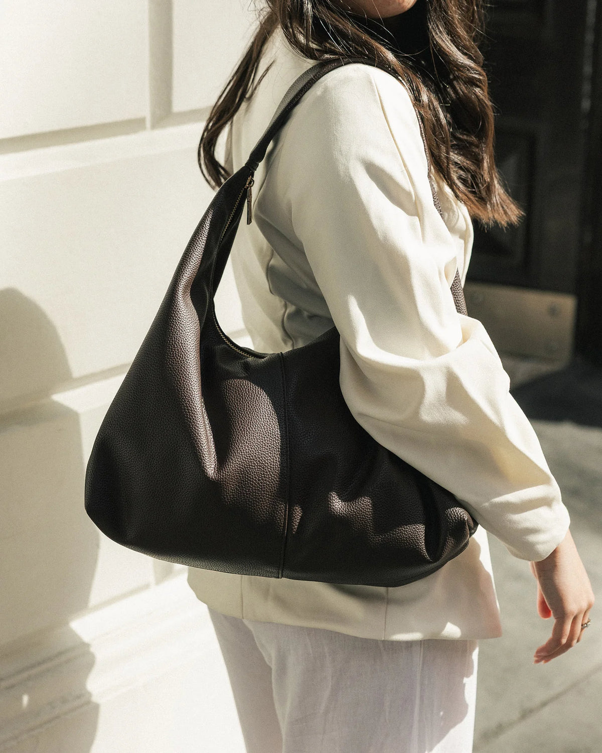 Valentina Slouch Shoulder Bag - Chocolate. Louenhide