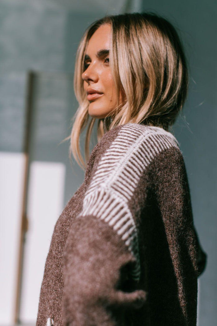 Contrast Stitch Pocket Cardi - Chocolate