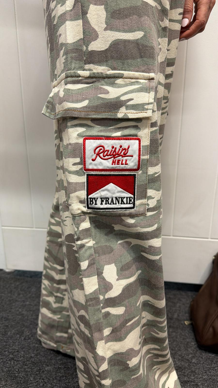 Light Camo Pants With Patches