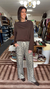 Leopard Pants with Star Side