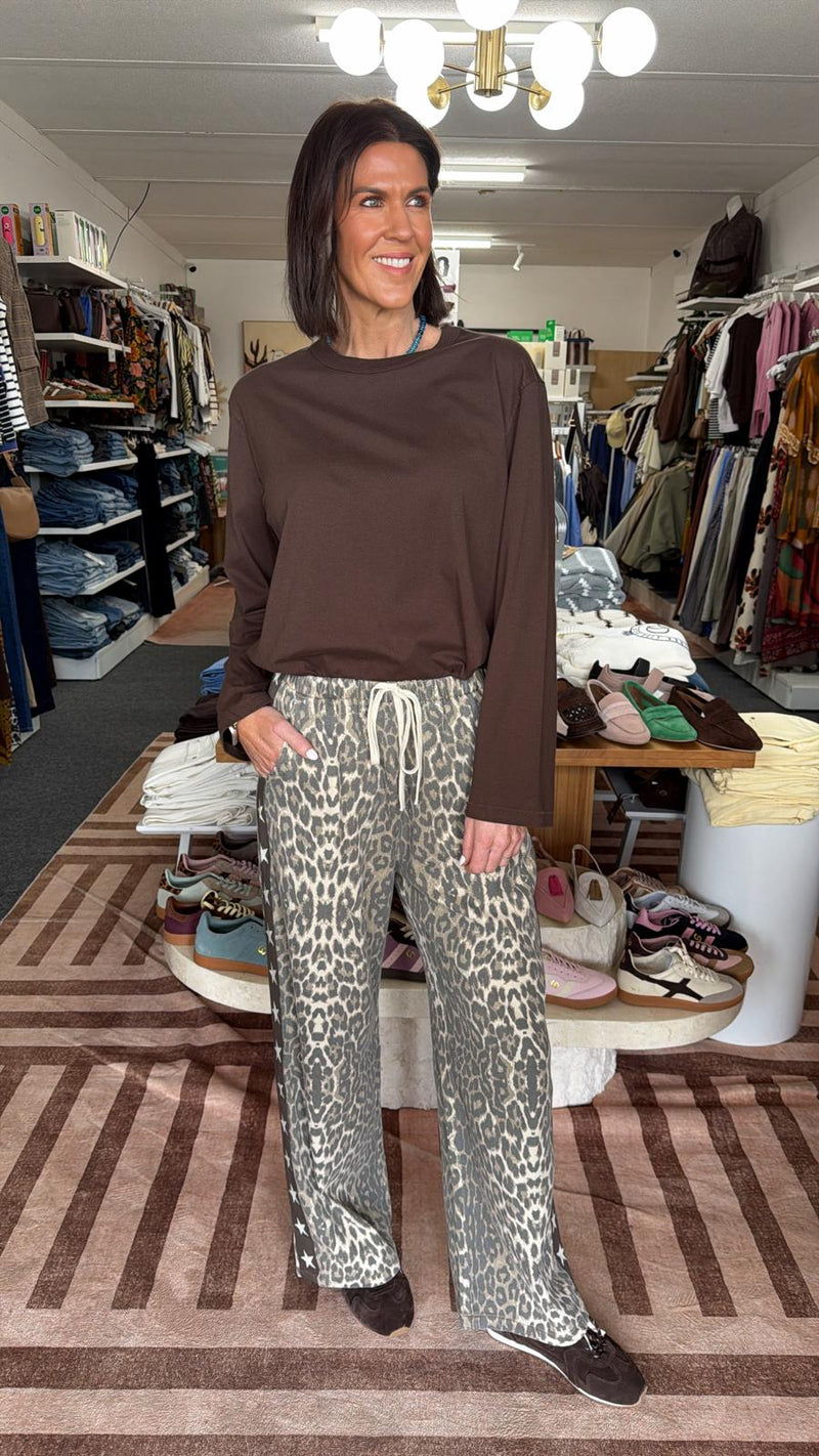 Leopard Pants with Star Side