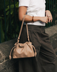 Yumi Crossbody Bag - Nude. Louenhide