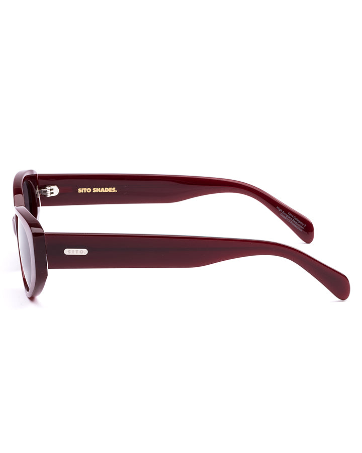 Aura: Milky Berry/Smokey Grey