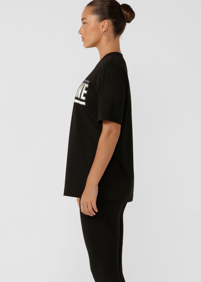 Breathe Easy Ombre Relaxed Tee - Black - Sare StoreLorna JaneT-shirt
